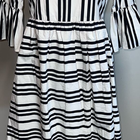 Alice + Olivia Augusta Striped Ruffle Sleeve Dress Womens Sz 2 - Picture 4 of 8